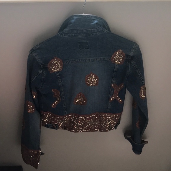 Jean Jacket - Picture 2 of 7